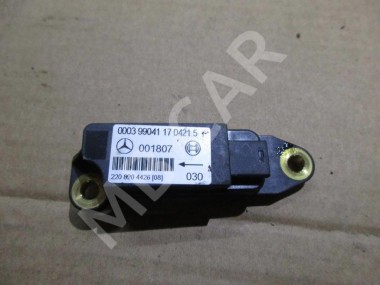 Датчик удара MERCEDES-BENZ S-класс W220 (1998 - 2005) — Разборка Мерседес