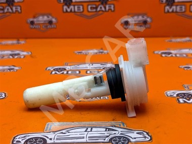 Датчик уровня омывающей жидкости MERCEDES-BENZ X-класс I (2017 - 2020) — Разборка Мерседес