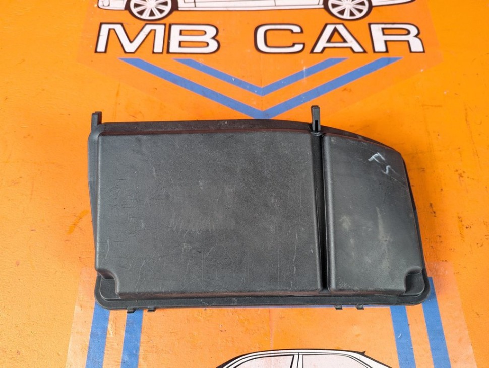 Крышка блока предохранителей MERCEDES-BENZ M-класс W163 рестайлинг (2001 - 2005) фото 1 &mdash; Разборка Мерседес