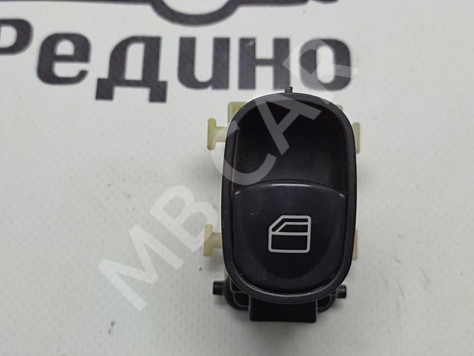 Кнопка стеклоподъемников MERCEDES-BENZ C-класс W203/S203/CL203 (2000 - 2004) фото 1 — Разборка Мерседес