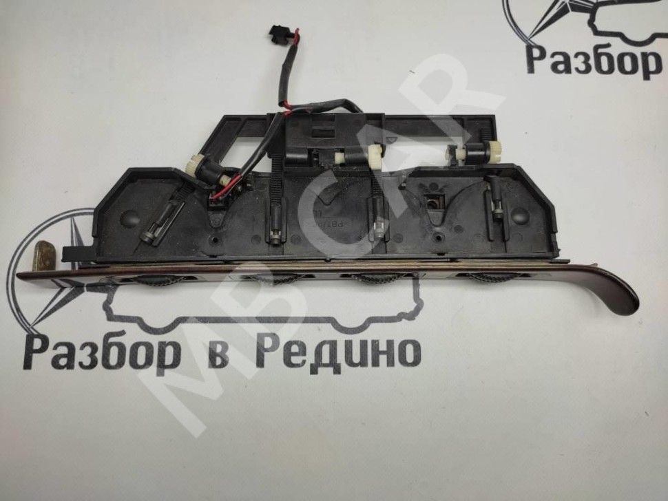 Панель управления климатом MERCEDES-BENZ S-класс W140 (1991 - 1998) фото 1 &mdash; Разборка Мерседес