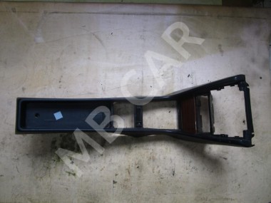 Подлокотник MERCEDES-BENZ E-класс W124/S124/C124/A124 (1984 - 1997) — Разборка Мерседес