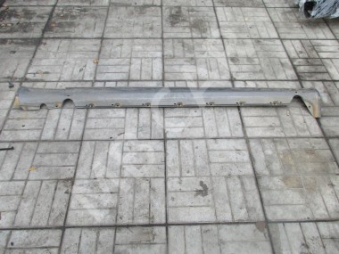 Порог пластиковый левый MERCEDES-BENZ W124 W124/S124/C124/A124 (1984 - 1993) — Разборка Мерседес