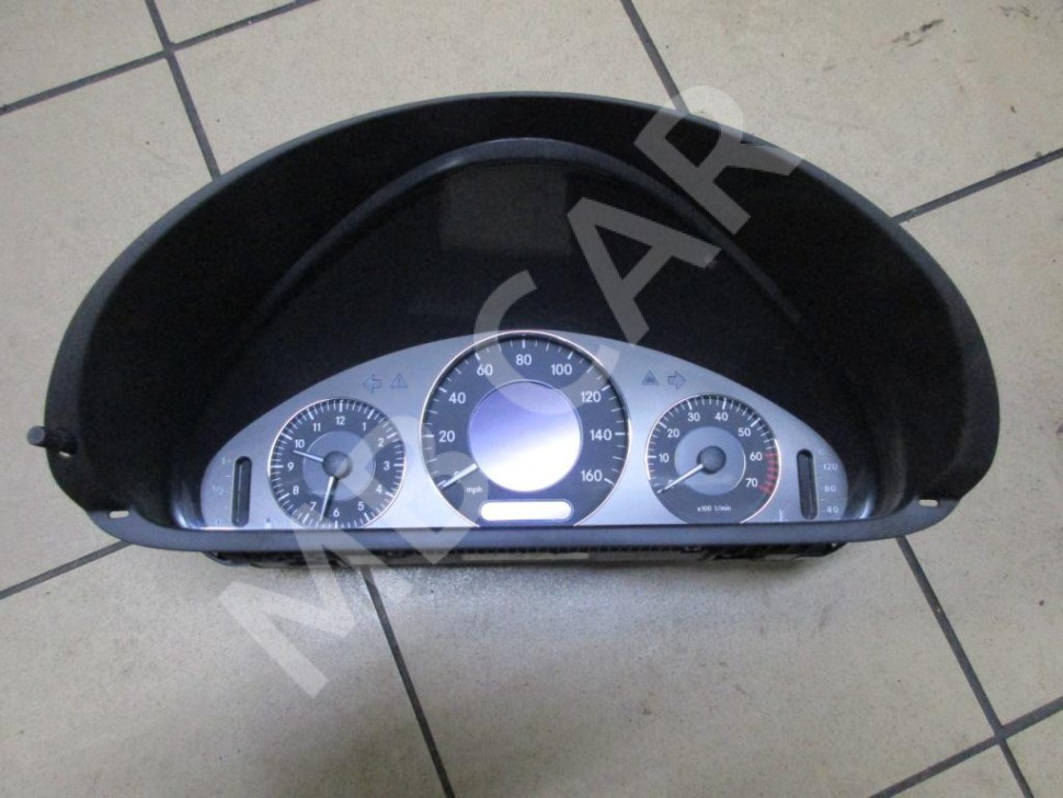 Щиток приборов MERCEDES-BENZ CLK-класс C209/W209 (2002 - 2005) фото 1 — Разборка Мерседес
