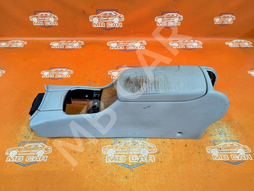 Подлокотник MERCEDES-BENZ S-класс W220 (1998 - 2005) фото 1 — Разборка Мерседес