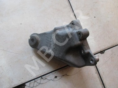 Лапа левая MERCEDES-BENZ E-класс W212/S212/C207/A207 (2009 - 2013) — Разборка Мерседес