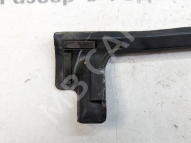 Уплотнители дверей MERCEDES-BENZ V-класс W447 рестайлинг (2019 - 2025) — Разборка Мерседес