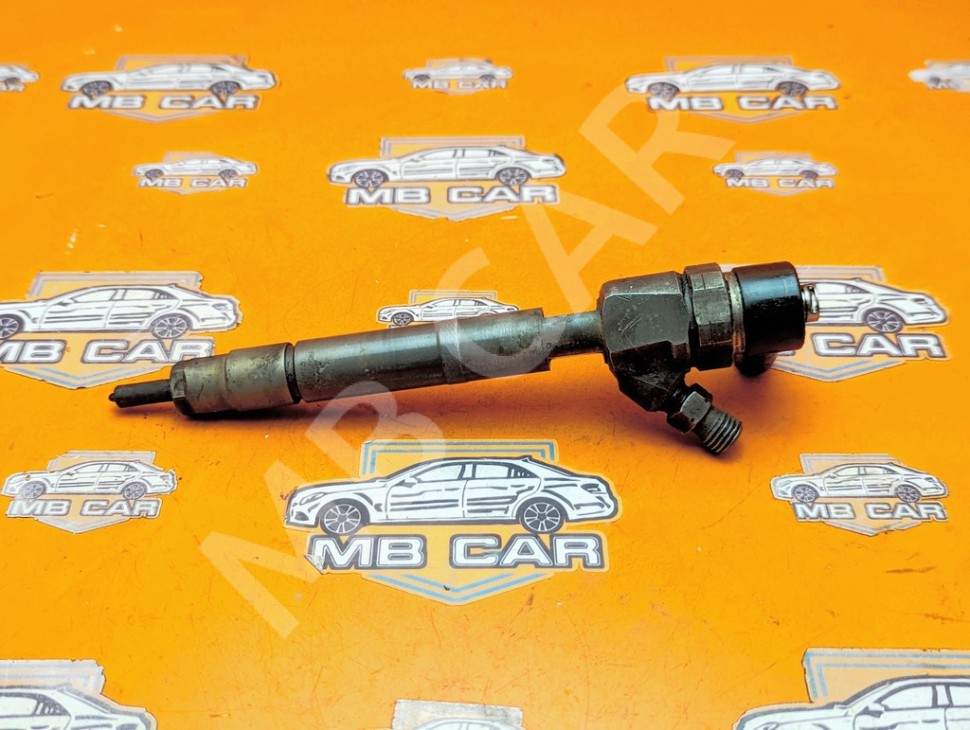 Форсунка ДИЗЕЛЬ MERCEDES-BENZ V-класс W639 (2003 - 2014) фото 1 — Разборка Мерседес