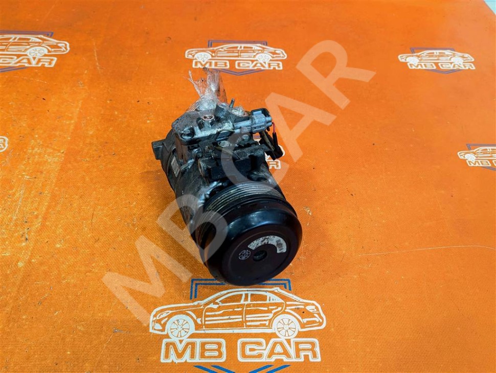 Компрессор кондиционера MERCEDES-BENZ C-класс W204/S204 (2006 - 2011) фото 1 — Разборка Мерседес