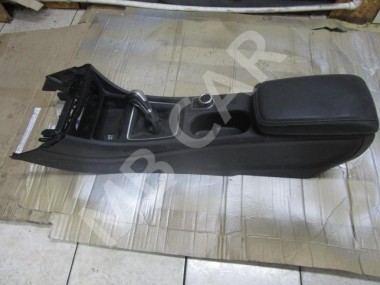 Подлокотник MERCEDES-BENZ CLA-класс C117/X117 (2013 - 2016) — Разборка Мерседес