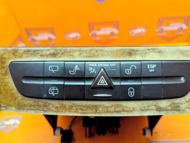 Чейнджер MERCEDES-BENZ E-класс W211/S211 (2002 - 2006) E 320 CDI 3.2 AT (204 л.с.) &mdash; Разборка Мерседес