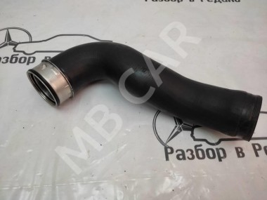Патрубок интеркулера MERCEDES-BENZ R-класс W251 (2005 - 2007) — Разборка Мерседес