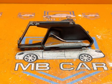 Ручка двери внутренняя MERCEDES-BENZ E-класс W124/S124/C124/A124 (1984 - 1997) E 300 CDI 3.0 AT (136 л.с.) &mdash; Разборка Мерседес