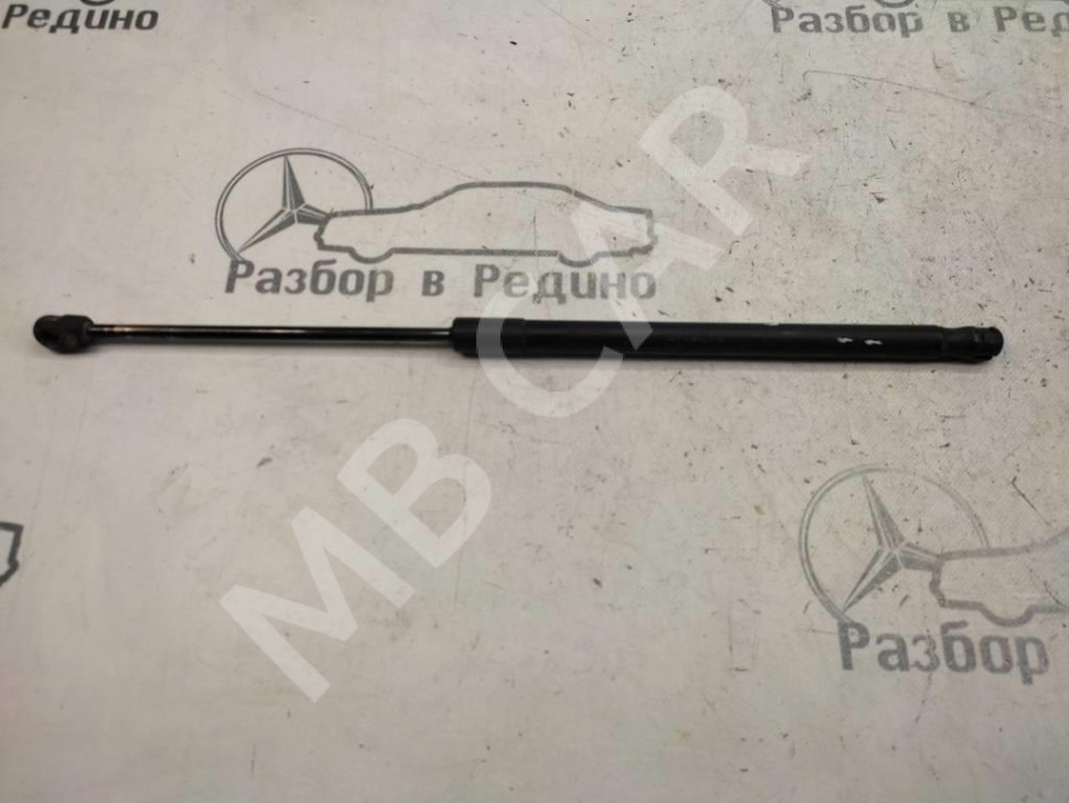 Амортизатор крышки багажника MERCEDES-BENZ A-класс W169 (2004 - 2008) фото 1 — Разборка Мерседес