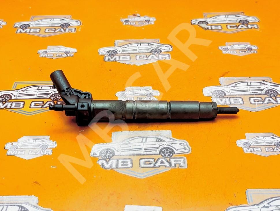 Форсунка ДИЗЕЛЬ MERCEDES-BENZ R-класс W251 (2005 - 2007) фото 1 &mdash; Разборка Мерседес