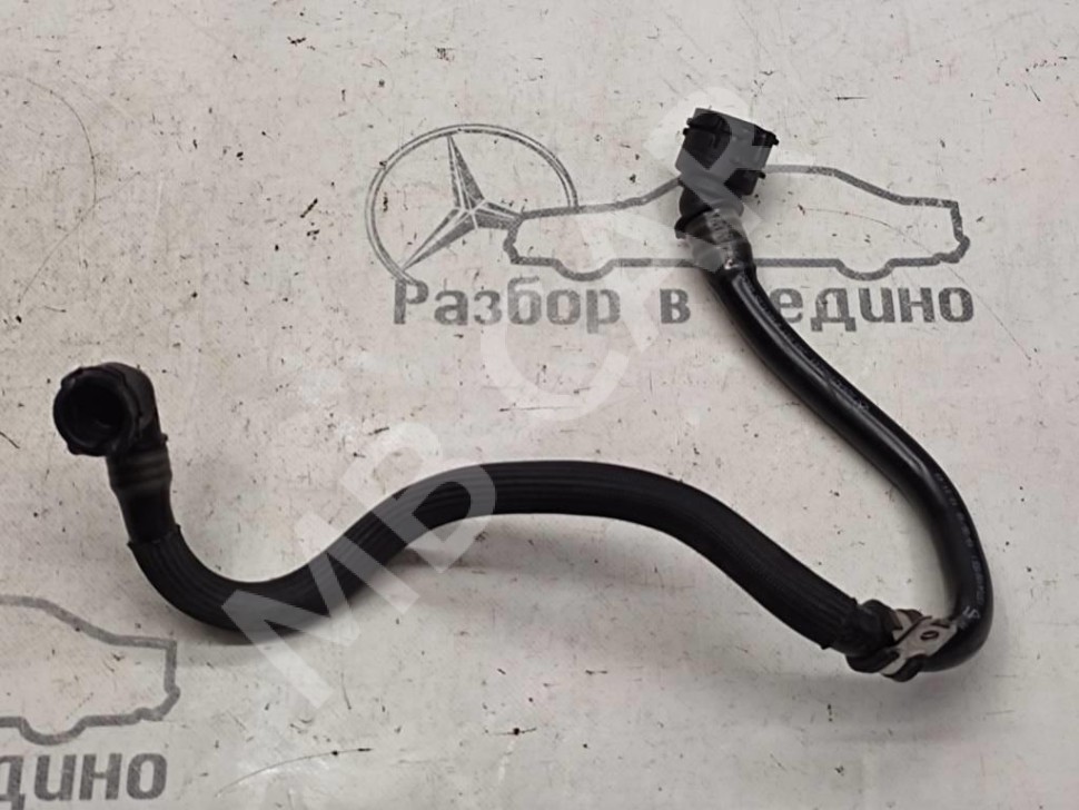 Трубка ОЖ MERCEDES-BENZ C-класс W205/S205/C205/A205 рестайлинг (2018 - 2023) фото 1 &mdash; Разборка Мерседес