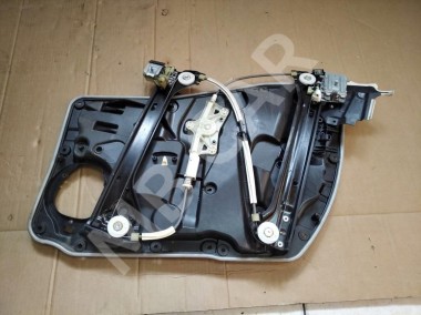 Стеклоподъемник передний левый MERCEDES-BENZ CLA-класс C117/X117 (2013 - 2016) — Разборка Мерседес