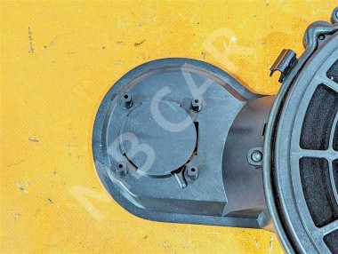 Сабвуфер MERCEDES-BENZ S-класс W220 рестайлинг (2002 - 2005) — Разборка Мерседес