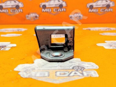 Ответная часть замка двери MERCEDES-BENZ M-класс W163 (1997 - 2001) &mdash; Разборка Мерседес