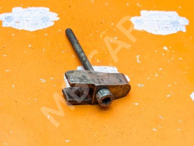 Кронштейн крепления форсунок MERCEDES-BENZ V-класс W638/W639 (1996 - 2003) &mdash; Разборка Мерседес