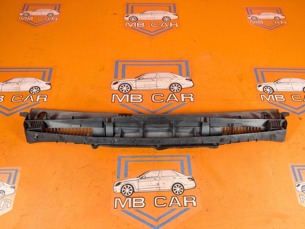 Жабо MERCEDES-BENZ A-класс W168 (1997 - 2001) A 160 1.6 AT (102 л.с.) фото 1 &mdash; Разборка Мерседес