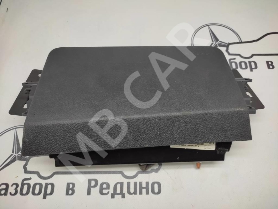 Подушка безопасности коленная MERCEDES-BENZ X-класс I (2017 - 2020) фото 1 — Разборка Мерседес