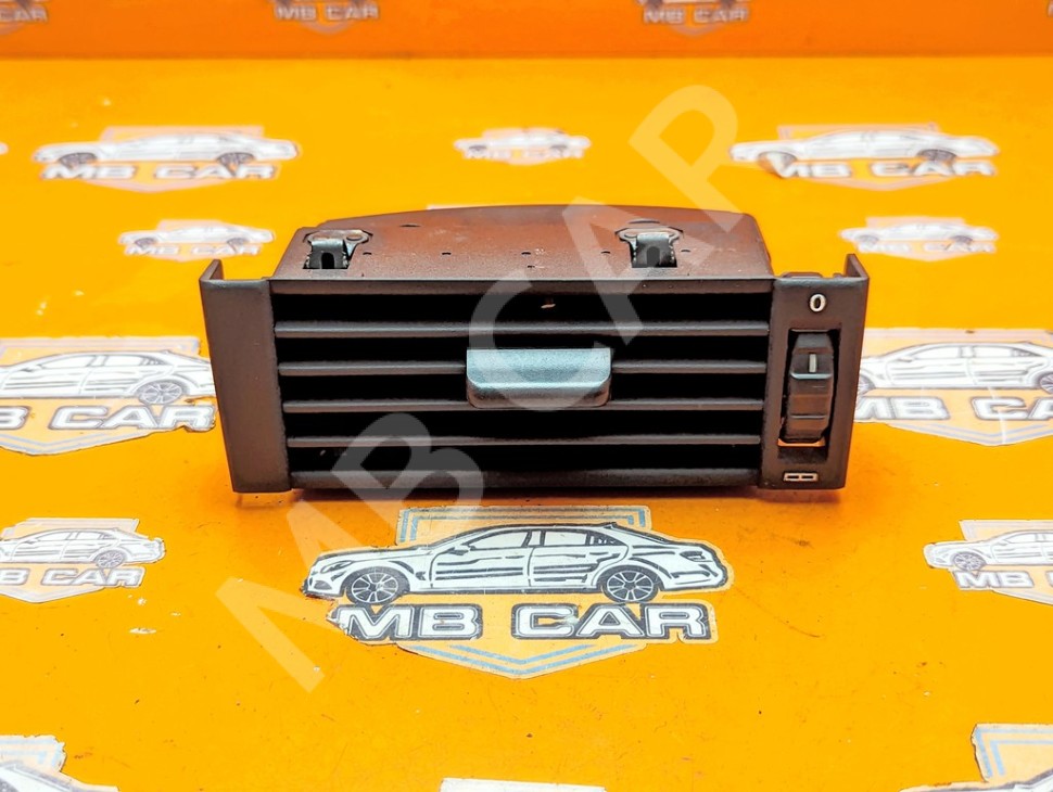 Воздуховод MERCEDES-BENZ E-класс W124/S124/C124/A124 (1984 - 1997) фото 1 — Разборка Мерседес