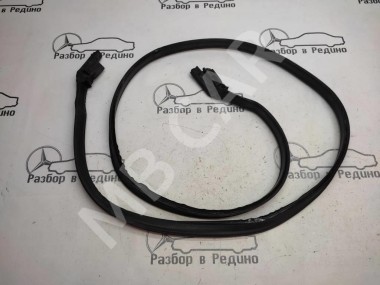 Уплотнитель крышки багажника MERCEDES-BENZ SLK-класс R170 (1996 - 2000) — Разборка Мерседес