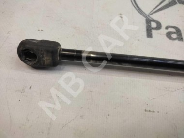 Амортизатор крышки багажника MERCEDES-BENZ A-класс W169 (2004 - 2008) — Разборка Мерседес