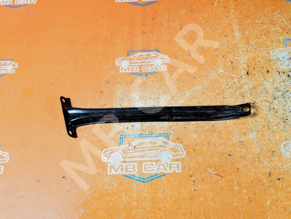 Кронштейн MERCEDES-BENZ GLC-класс X253 рестайлинг (2019 - 2025) фото 1 &mdash; Разборка Мерседес