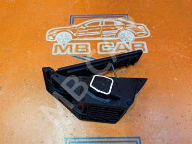 Педаль газа электронная MERCEDES-BENZ CLS-класс C218/X218 рестайлинг (2014 - 2017) — Разборка Мерседес