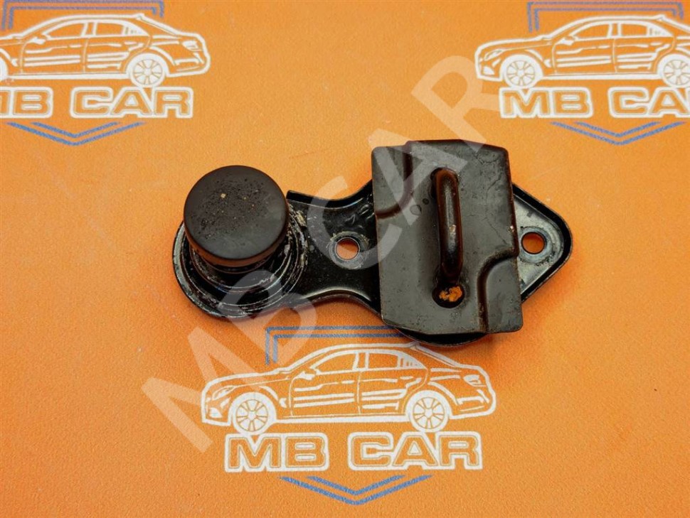 Ответная часть замка капота MERCEDES-BENZ GL-класс X164 рестайлинг (2009 - 2012) фото 1 — Разборка Мерседес