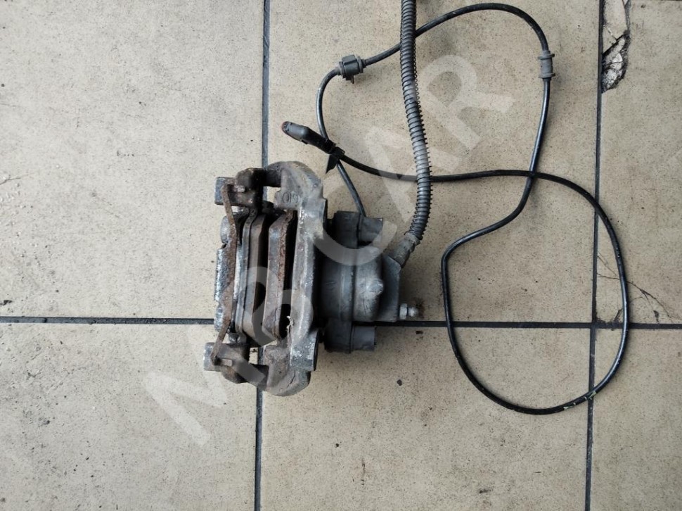 Суппорт задний правый MERCEDES-BENZ E-класс W211/S211 (2002 - 2006) фото 1 &mdash; Разборка Мерседес