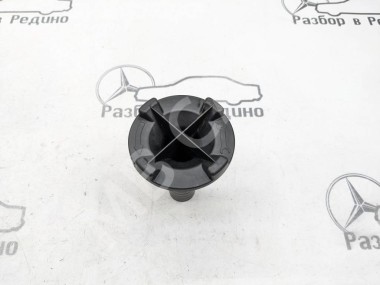 Кронштейн крепления запаски MERCEDES-BENZ CLK-класс C209/A209 (2002 - 2005) — Разборка Мерседес