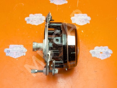 Противотуманка правая MERCEDES-BENZ C-класс W204/S204 (2006 - 2011) &mdash; Разборка Мерседес