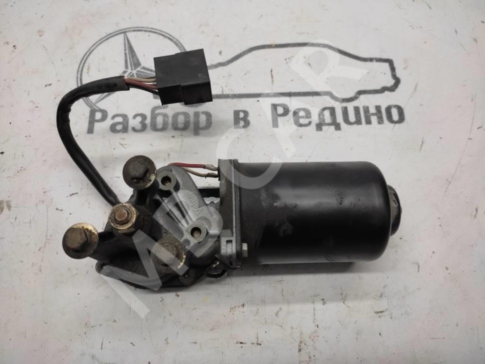 Моторчик дворников передний MERCEDES-BENZ Vito W638 (1996 - 2003) фото 1 &mdash; Разборка Мерседес