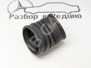 Патрубок воздушный MERCEDES-BENZ E-класс W210/S210 (1995 - 1999) — Разборка Мерседес