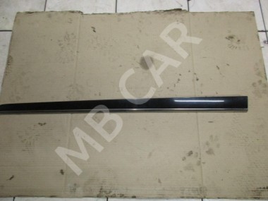 Молдинг двери MERCEDES-BENZ M-класс W164 (2005 - 2008) — Разборка Мерседес