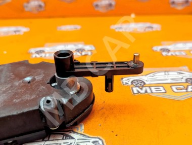 Сервоприводы печки MERCEDES-BENZ M-класс W163 (1997 - 2001) &mdash; Разборка Мерседес