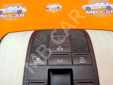 Плафон салона MERCEDES-BENZ E-класс W212/S212/C207/A207 рестайлинг (2013 - 2016) &mdash; Разборка Мерседес