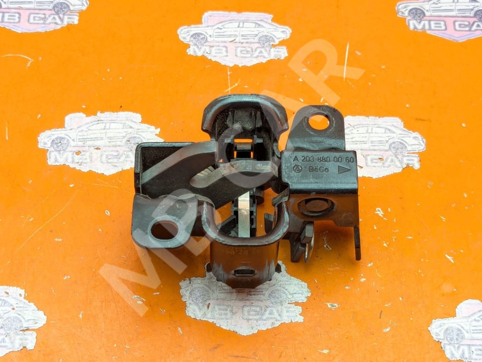 Замок капота MERCEDES-BENZ E-класс W211/S211 (2002 - 2006) фото 1 &mdash; Разборка Мерседес