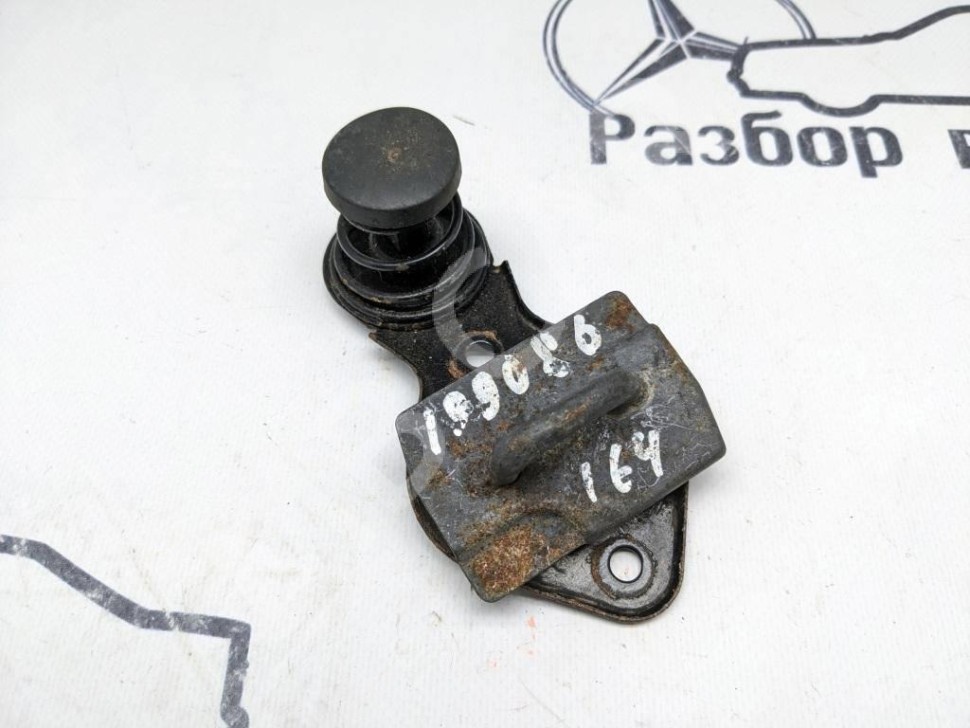 Ответная часть замка капота MERCEDES-BENZ M-класс W164 (2005 - 2008) фото 1 — Разборка Мерседес