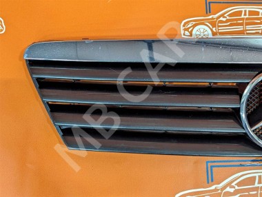 Решетка радиатора MERCEDES-BENZ A-класс W168 (1997 - 2001) — Разборка Мерседес