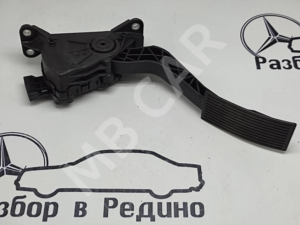 Педаль газа электронная MERCEDES-BENZ X-класс I (2017 - 2020) фото 1 — Разборка Мерседес