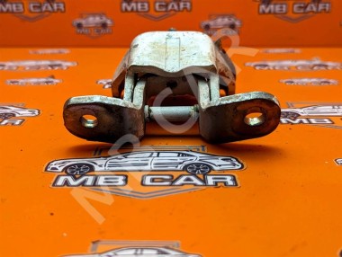 Петля двери MERCEDES-BENZ M-класс W163 (1997 - 2001) — Разборка Мерседес