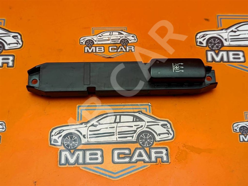 Кнопка MERCEDES-BENZ S-класс W220 рестайлинг (2002 - 2005) фото 1 — Разборка Мерседес