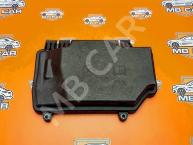 Крышка блока предохранителей MERCEDES-BENZ C-класс AMG W205/S205/C205/A205 (2014 - 2018) — Разборка Мерседес