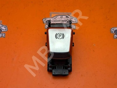 Кнопка ручника MERCEDES-BENZ C-класс AMG W205/S205/C205/A205 (2014 - 2018) — Разборка Мерседес