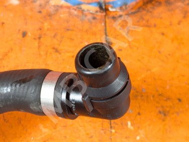 Патрубок ОЖ MERCEDES-BENZ C-класс W204/S204/С204 рестайлинг (2011 - 2015) &mdash; Разборка Мерседес