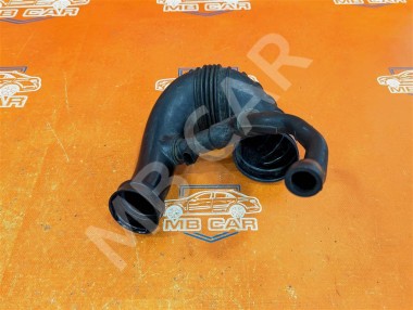 Патрубок воздушный MERCEDES-BENZ C-класс W203/S203/CL203 (2000 - 2004) — Разборка Мерседес